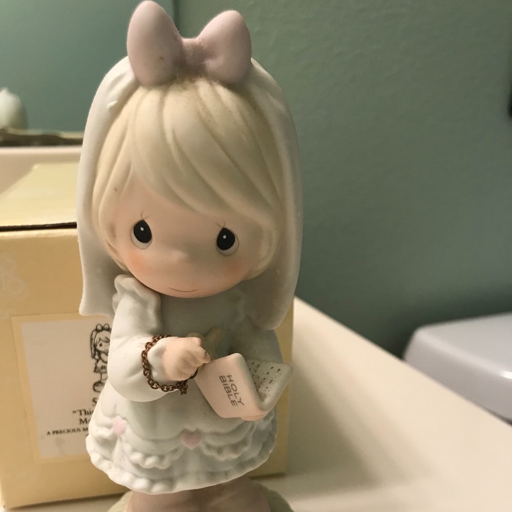 Precious Moments - Picture 2 of 3